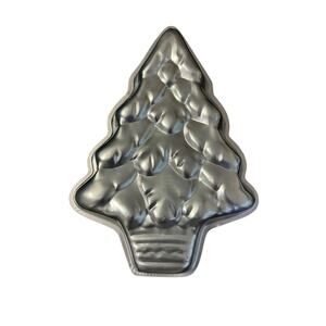 Wilton Cake Pan Christmas Tree 2105-425